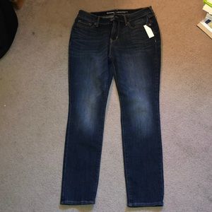 Jeans (tag still attached!)